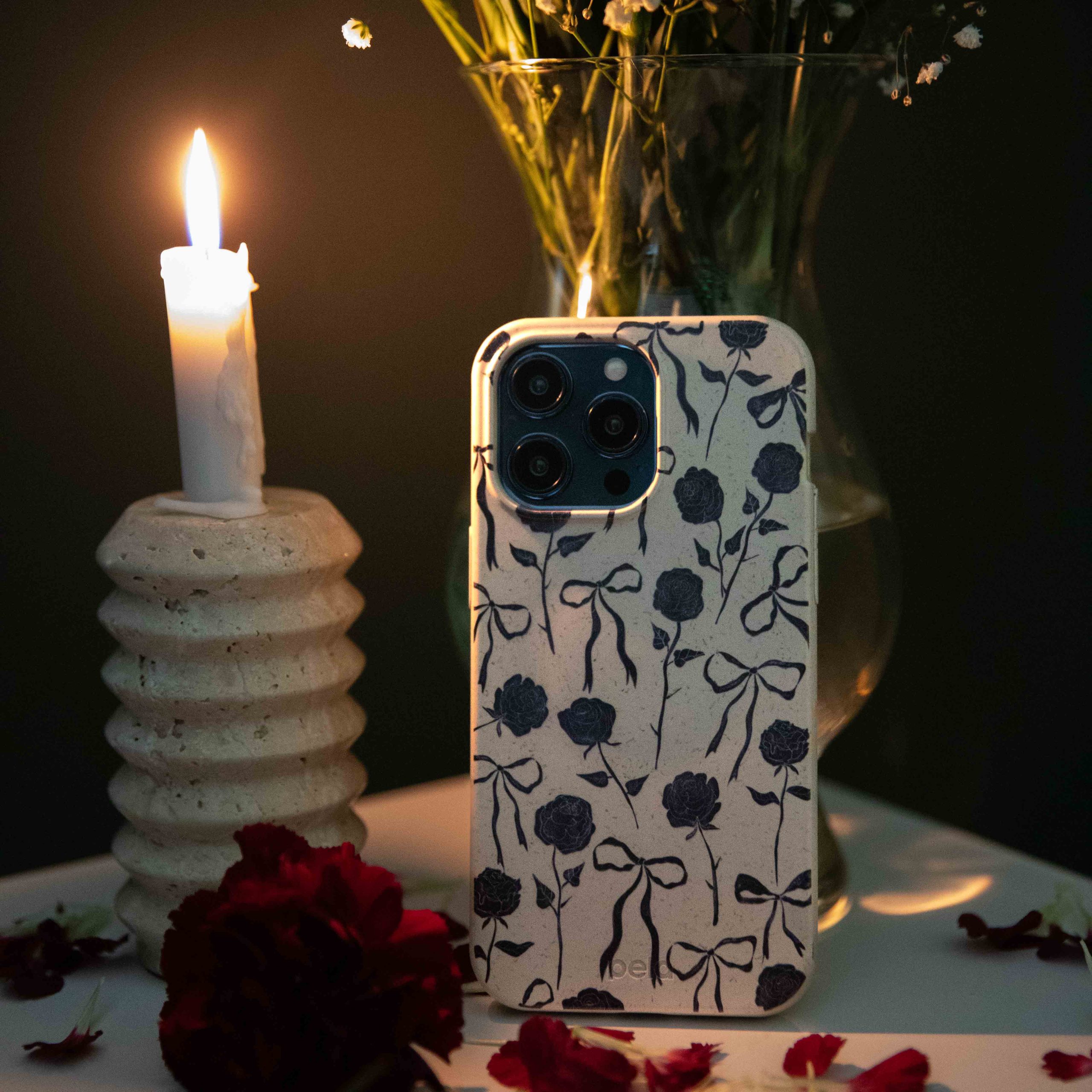 DARKROMANCE_PDP1_70d71674-0385-4176-84fb-525786641116