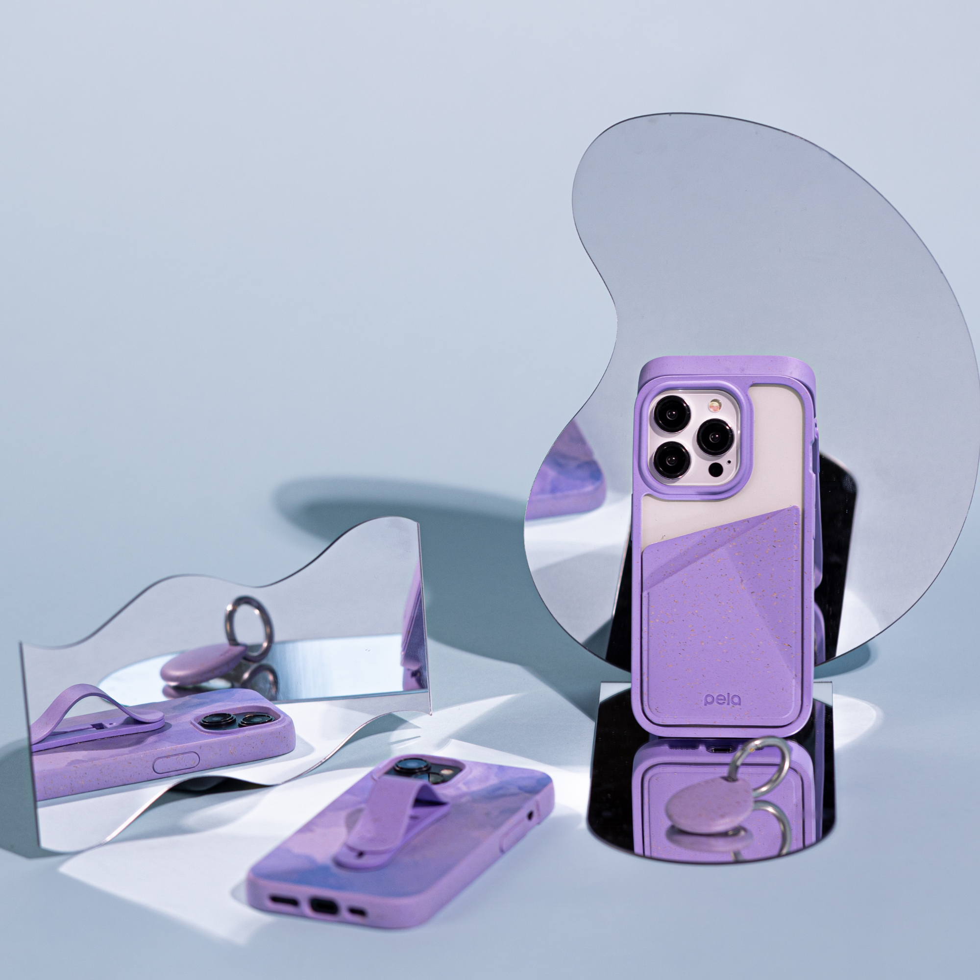 Lavender-CardHolder-pelagrip-airtag-lifestyle